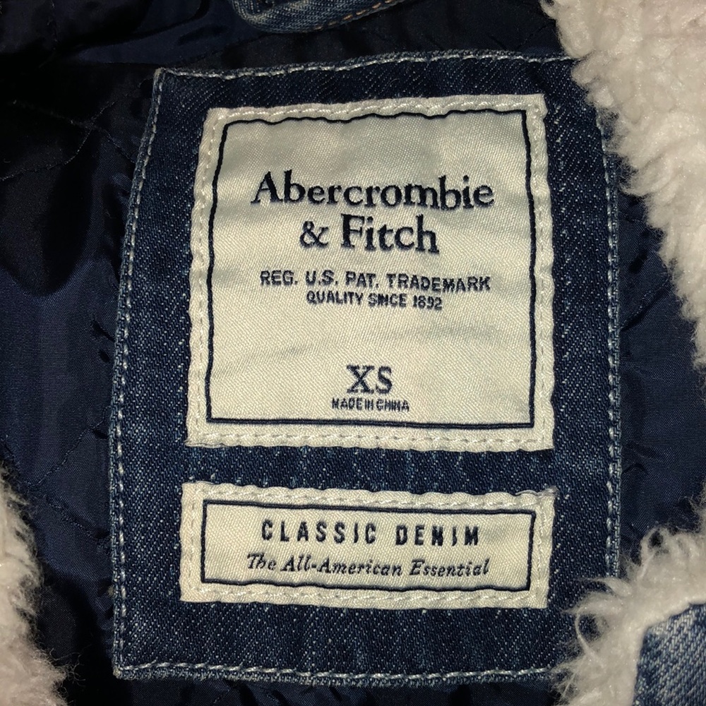 Abercrombie jacket - Picture 8 of 8